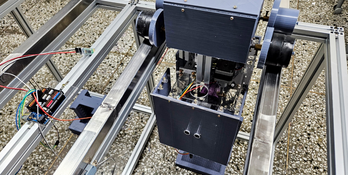 동아리에서 만든 로봇2