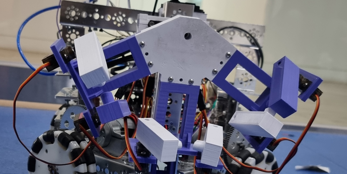 동아리에서 만든 기계작품